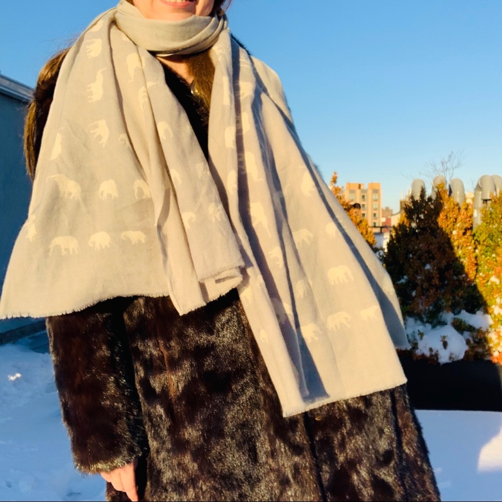Wool Elephant Long Rectangular Wrap Palatine Scarf - Picture 1 of 16